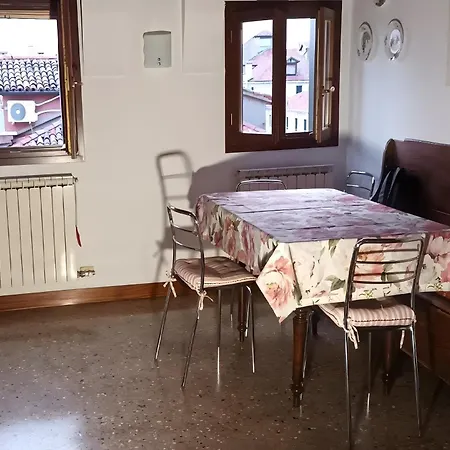 Il Nido Sul Tetto דירה *